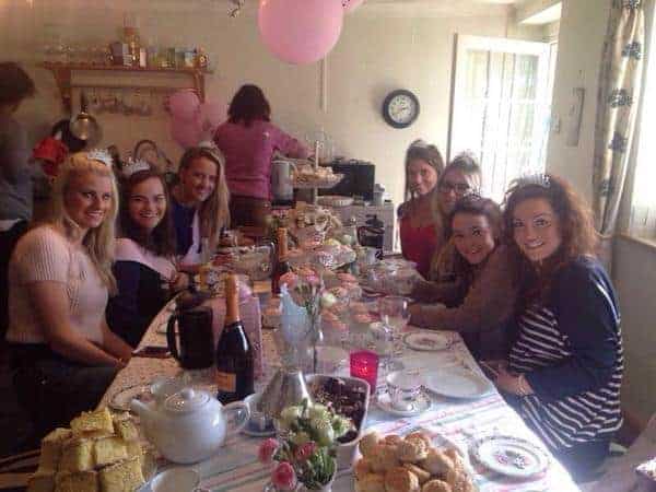 Get inspired by our top 10 favourite foodie hen party ideas!