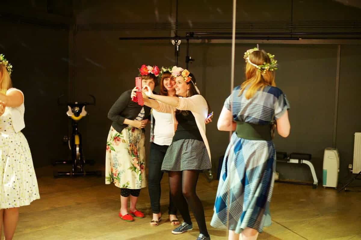 Hen Party Planning? Check out our hand picked florists across the UK to host your flower crown workshop