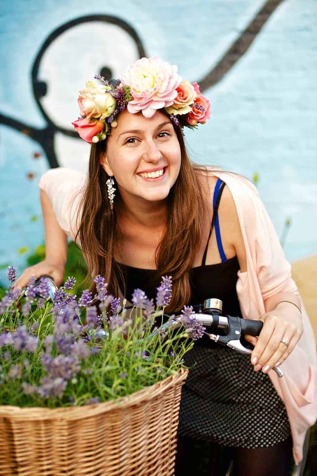 Hen Party Planning? Check out our hand picked florists across the UK to host your flower crown workshop