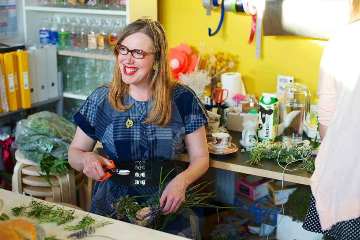 Hen Party Planning? Check out our hand picked florists across the UK to host your flower crown workshop