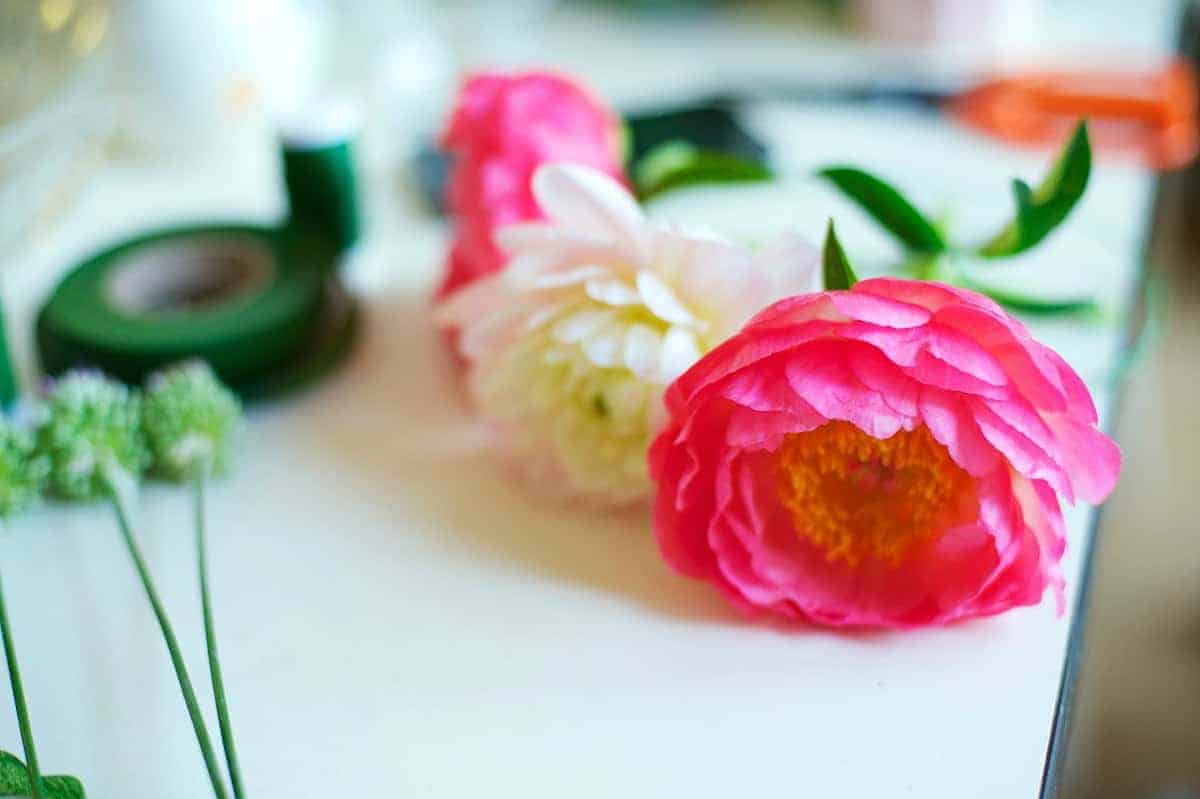 Hen Party Planning? Check out our hand picked florists across the UK to host your flower crown workshop