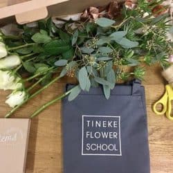 Flower Crown Hen Parties In Derbyshire – Tineke Floral Designs