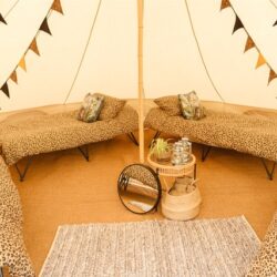 Hen Party Glamping Near The New Forest