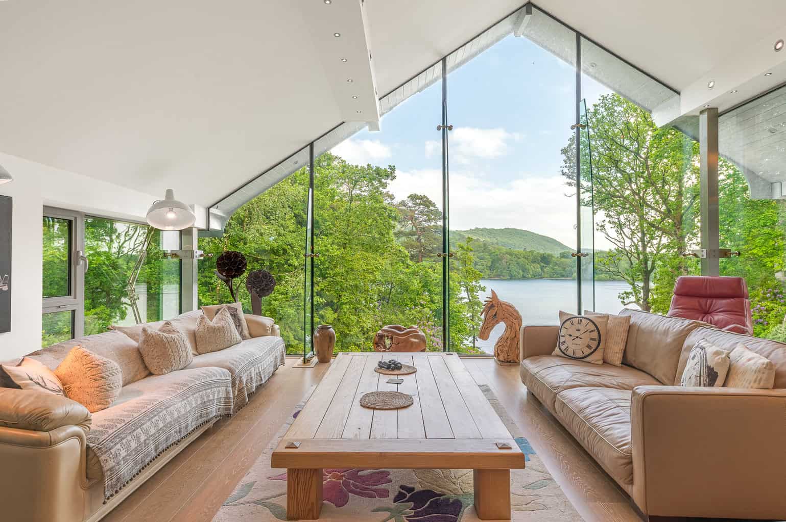 luxury Lake District hen party house with view of lake