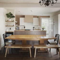 Hen Party Cottage With Hot Tub In The Cotswolds